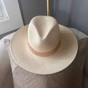 Janessa  Leone straw hat